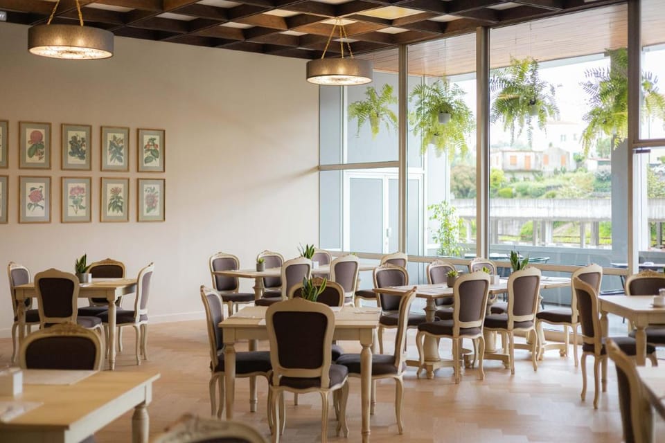 Hotel Navarras Hotel in Porto District