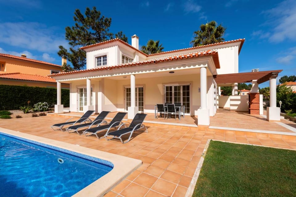 The Village – Praia D’El Rey Golf & Beach Resort Villa in Amoreira