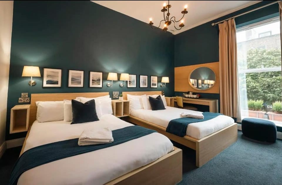 Celtic Lodge Guesthouse - Restaurant & Bar Bed and Breakfast in Dublin