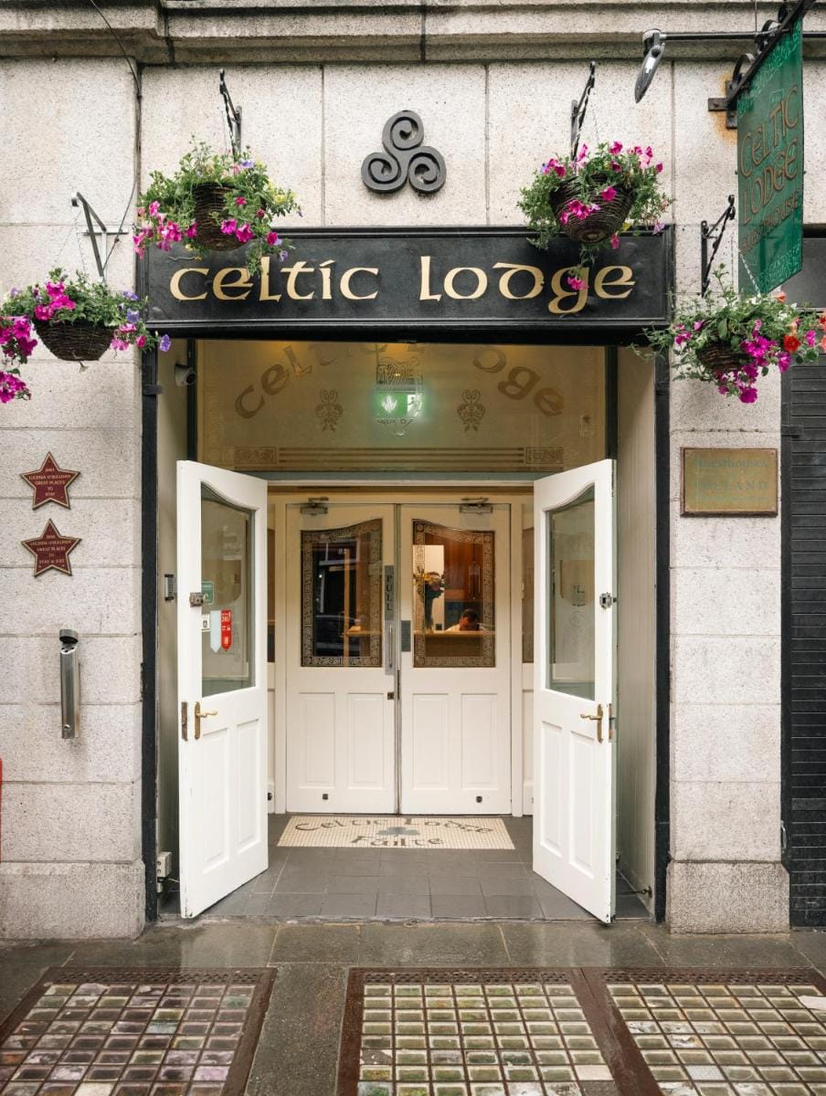 Celtic Lodge Guesthouse - Restaurant & Bar Bed and Breakfast in Dublin