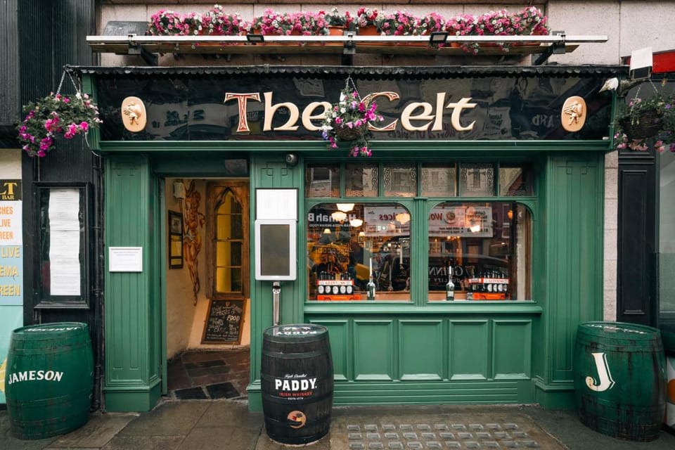 Celtic Lodge Guesthouse - Restaurant & Bar Bed and Breakfast in Dublin