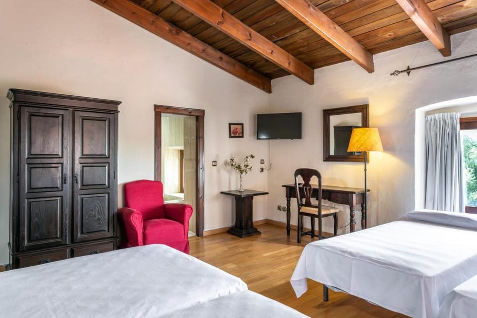 Hotel Sao Joao De Deus Hotel in Évora District, Portugal