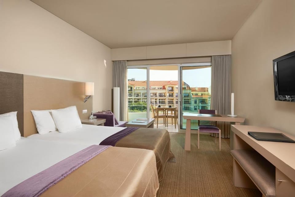Melia Madeira Mare Hotel in Funchal