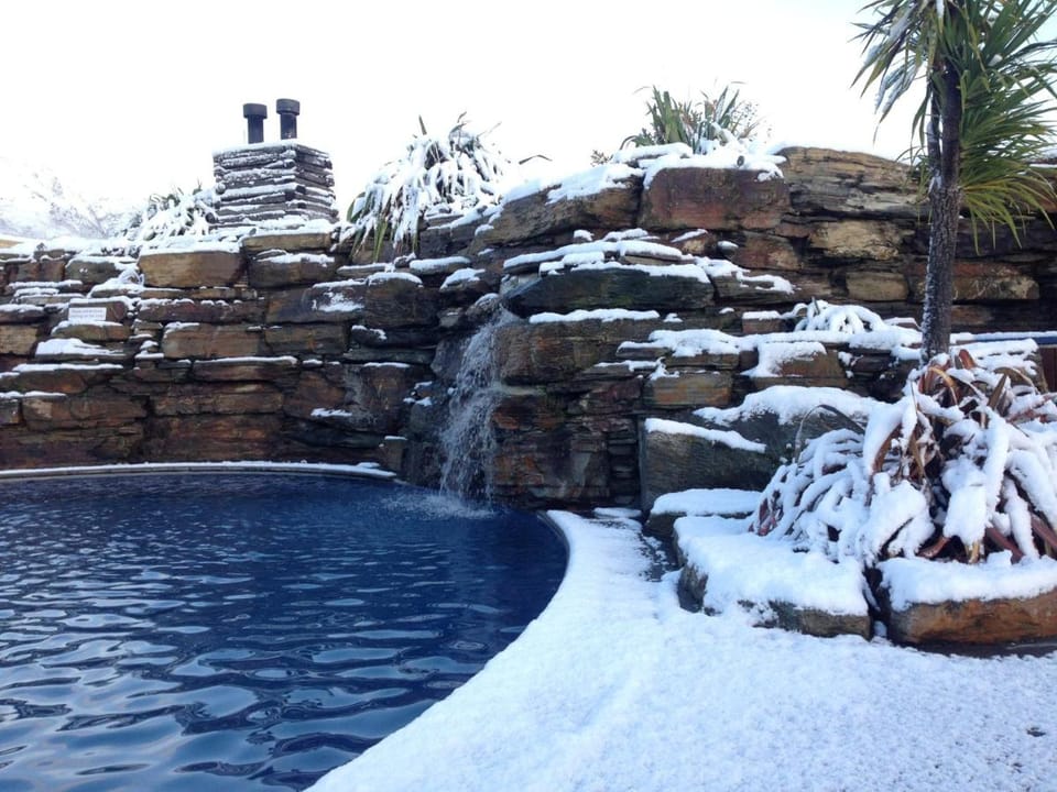 Oakridge Resort Lake Wanaka Apartment hotel in Wanaka