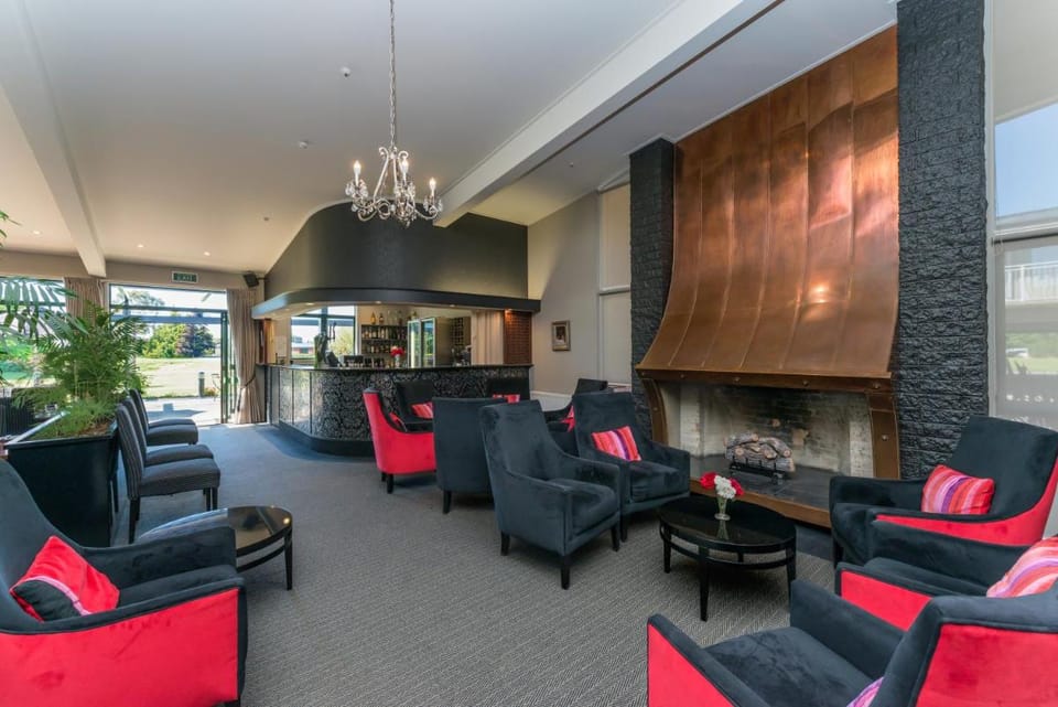 Croydon Lodge Hotel Hotel in Southland