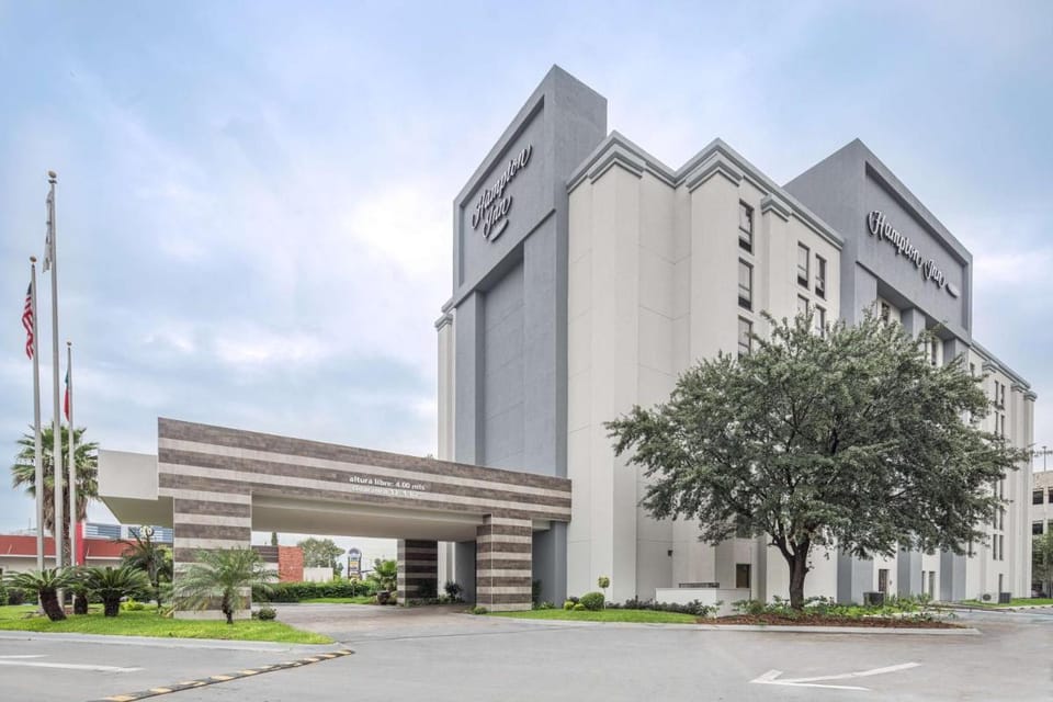 Hampton Inn By Hilton Monterrey-Gallerias Hotel in Monterrey