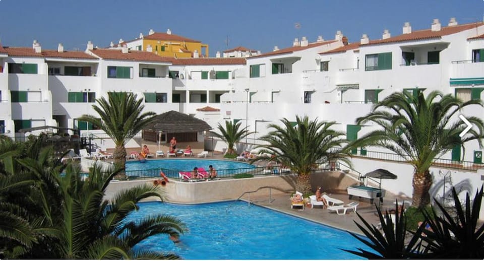 Apartamentos Alondras Park Hotel in Costa del Silencio