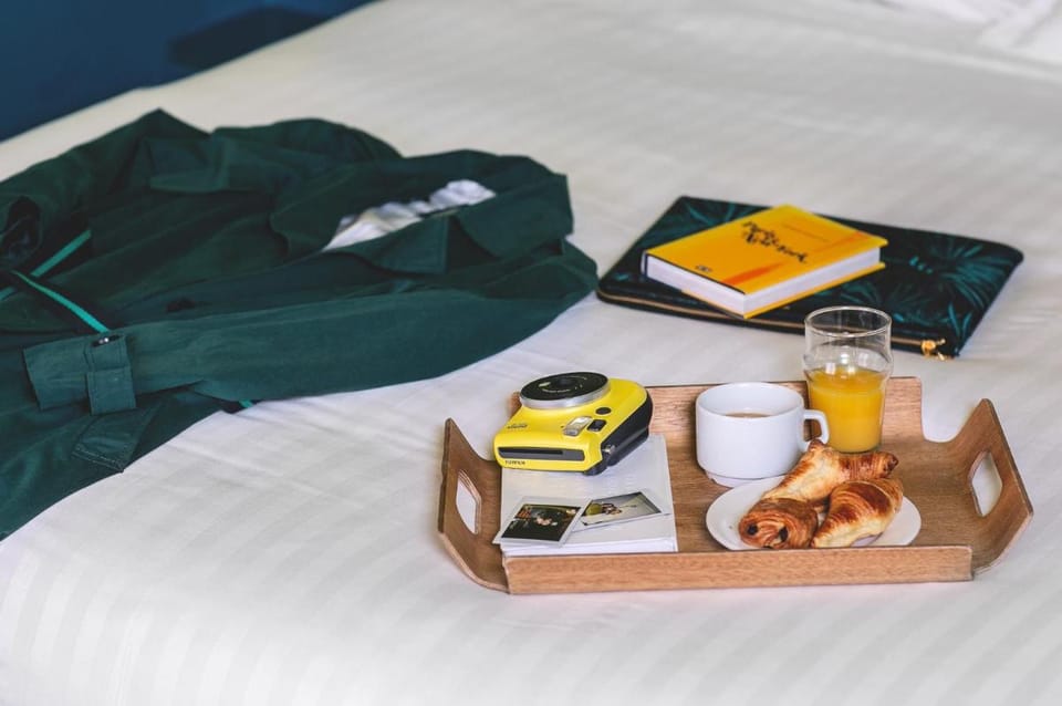 Hotel Crayon By Elegancia Hotel in Paris