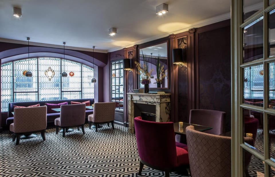 Mansart Hotel in Paris
