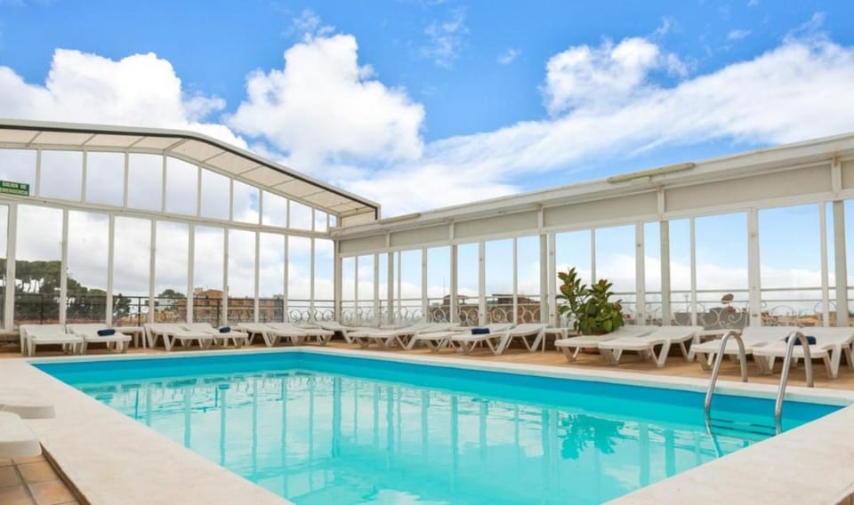 Vintage Hotel Mercedes Hotel in Lloret de Mar