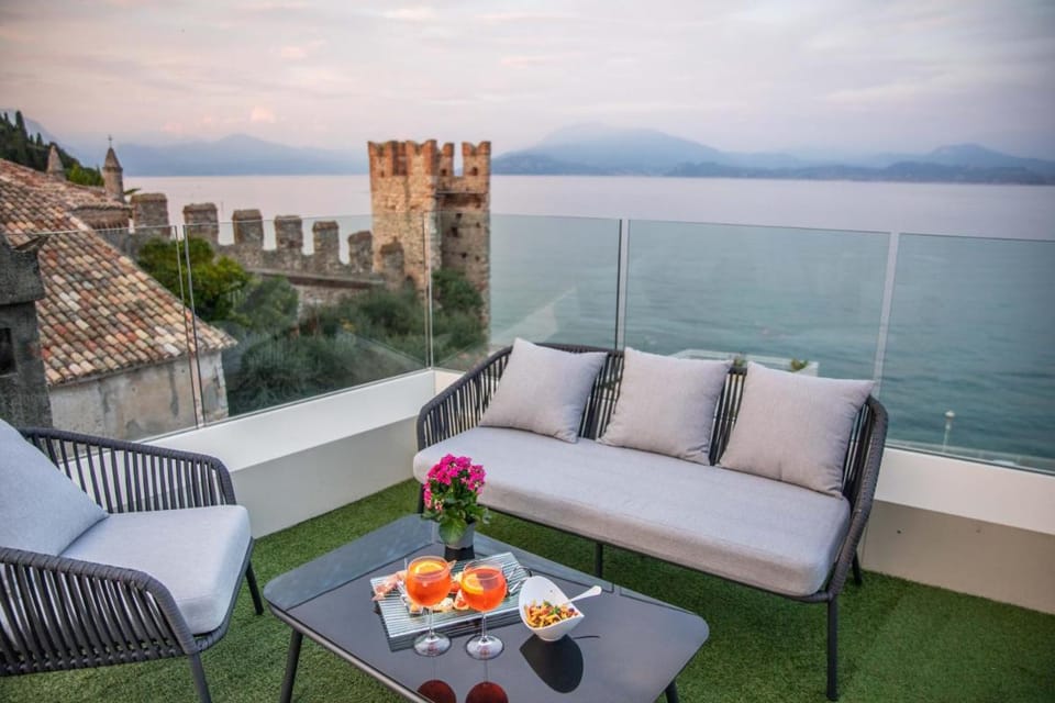 Hotel Degli Oleandri Hotel in Sirmione