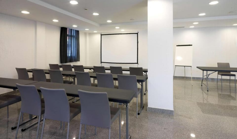 NH La Avanzada Hotel in Basque Country