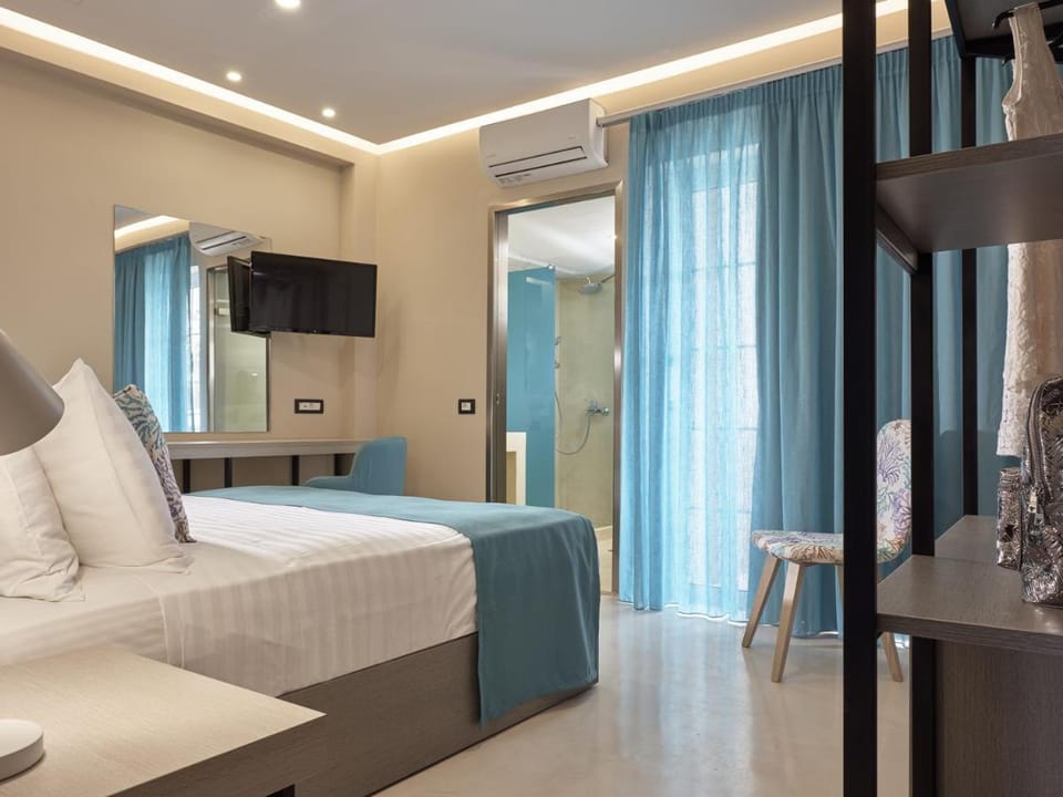 Koukounaria Hotel & Suites Hotel in Katastari