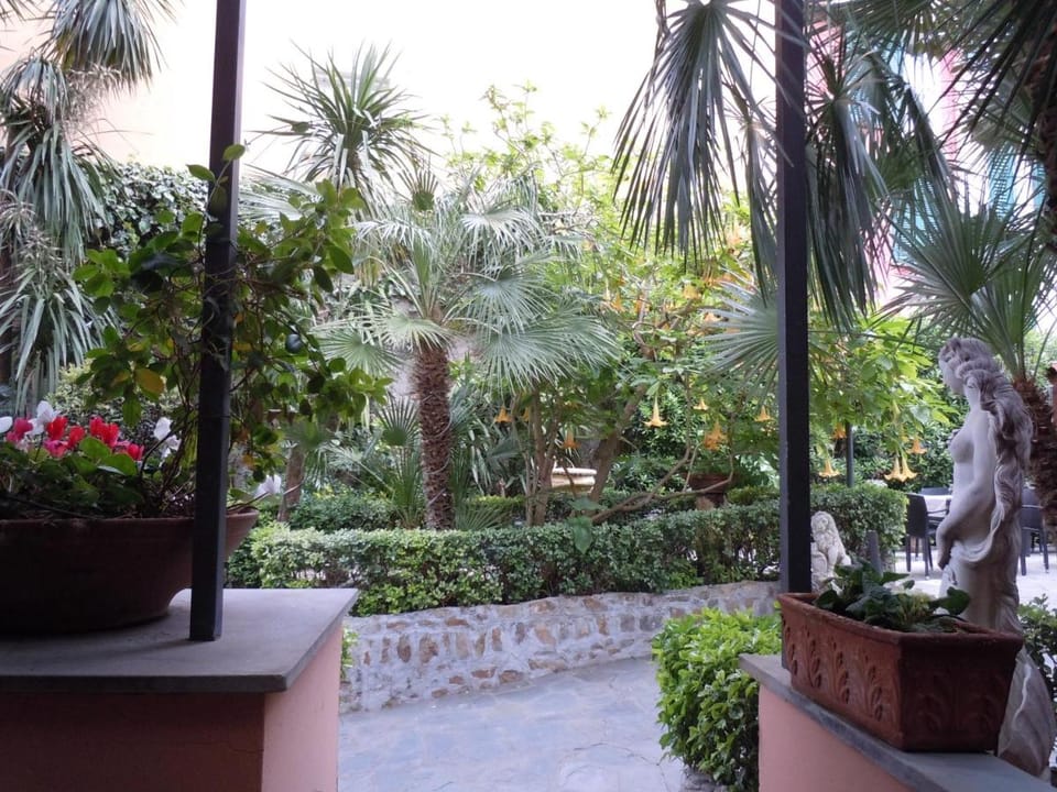 Hotel Due Mari Hotel in Sestri Levante