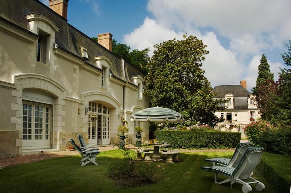 Chateau de Beaulieu et Magnolia Spa, The Originals Relais (Relais du Silence) Hotel in Joué-lès-Tours