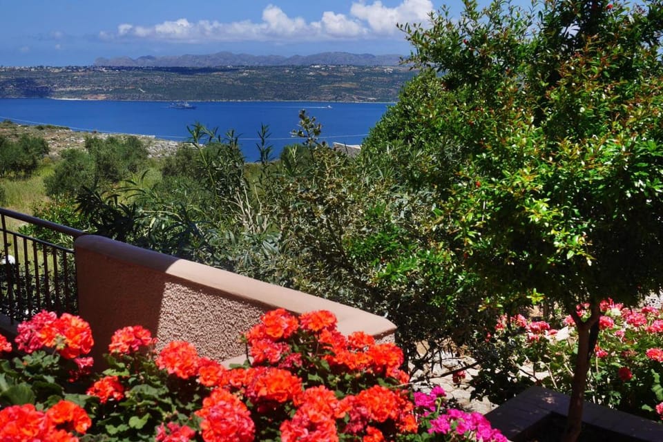 Areti Aparthotel Apartment hotel in Crete