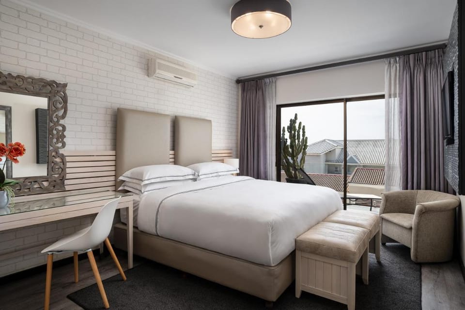 Protea Hotel by Marriott Mossel Bay Hotel in Western Cape