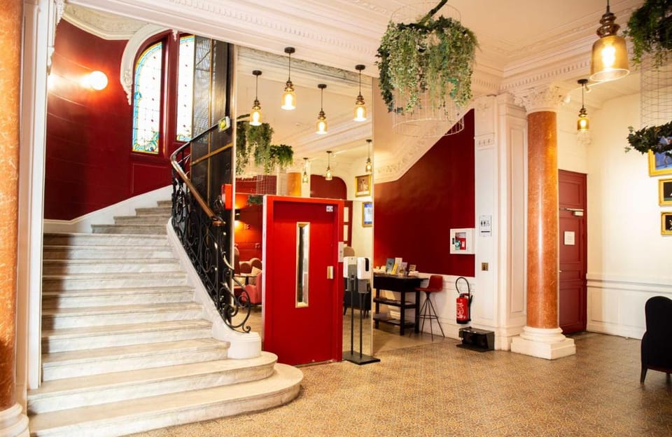Grand Hotel Du Midi Chateaux & Hotels Collection Hotel in Montpellier
