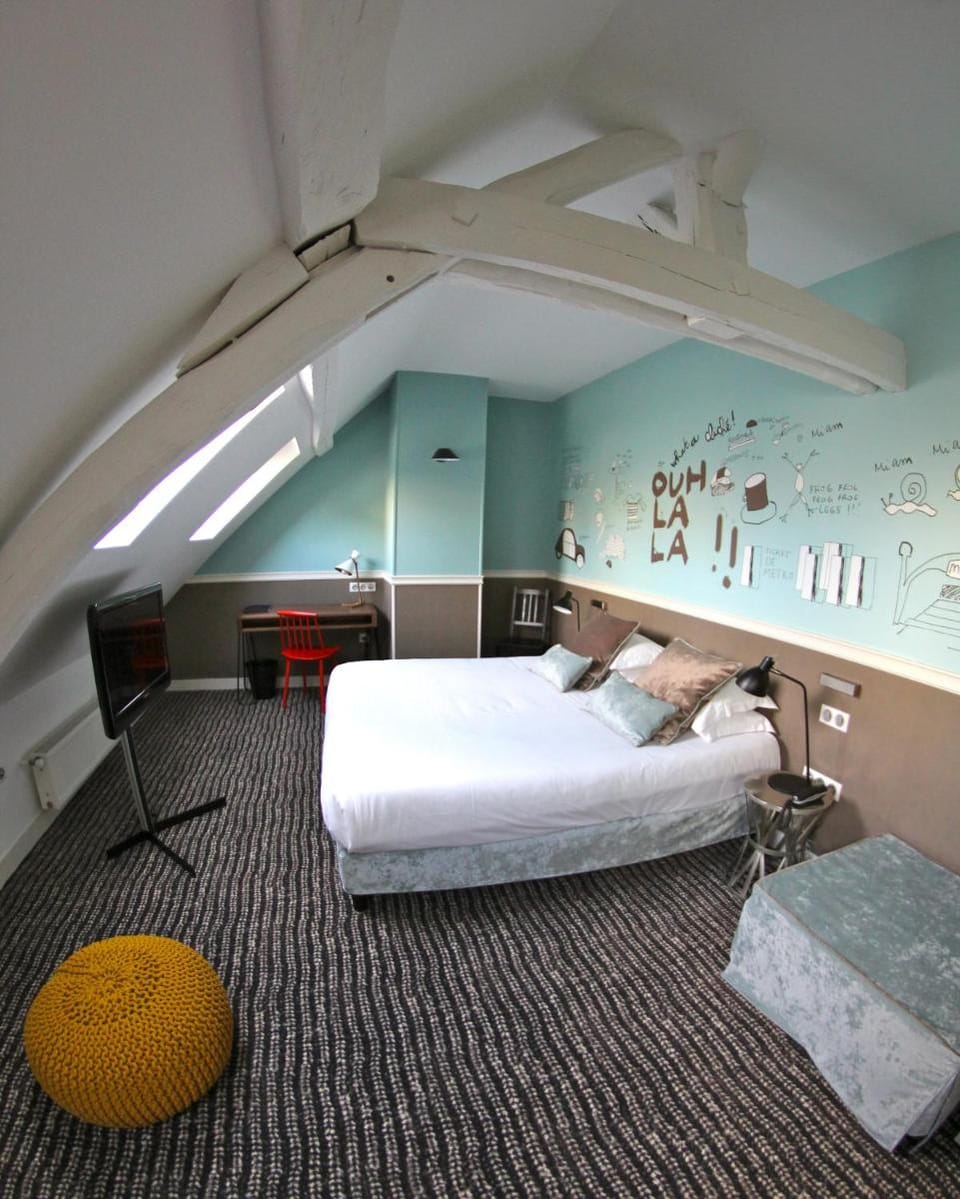 Hotel Des 3 Poussins Hotel in Paris