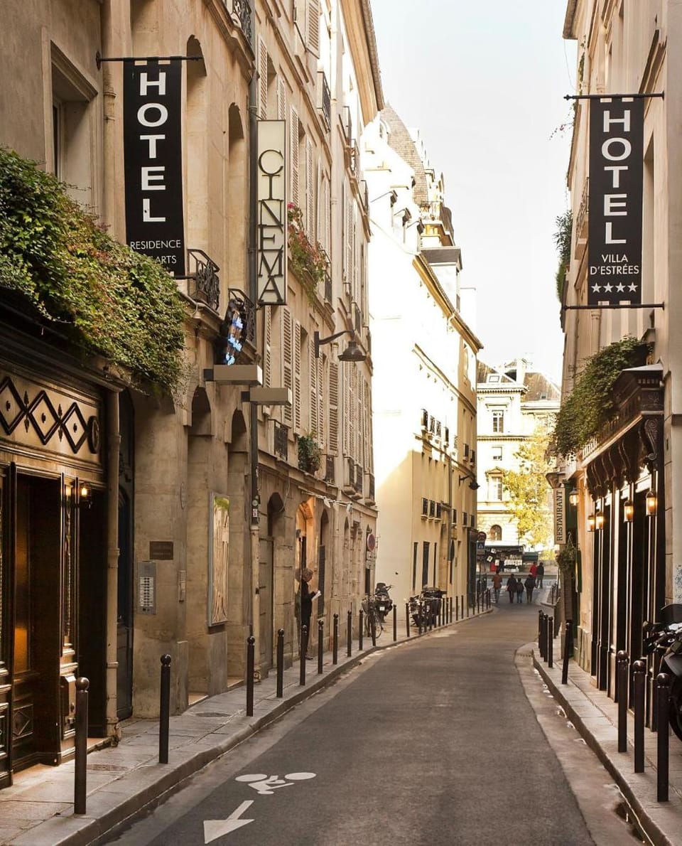 Villa D'Estrees Hotel in Paris