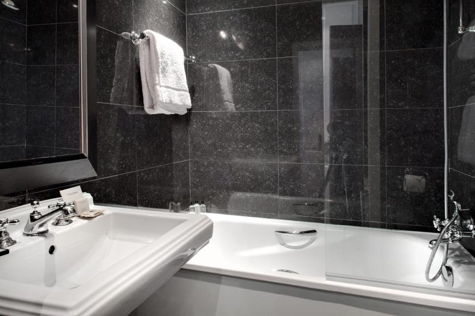 Le Senat Hotel in Paris