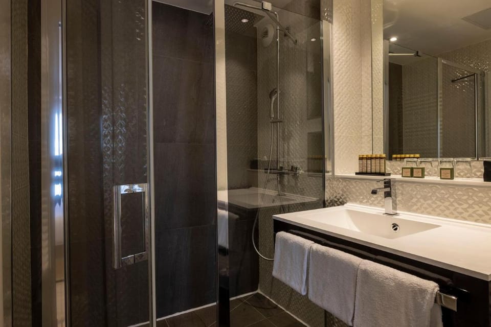 Elysees 8 Hotel in Paris