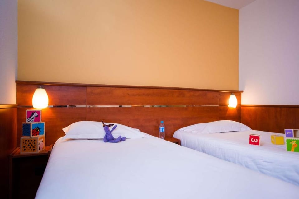 Brit Hotel Rennes St Grégoire  Le Villeneuve Hotel in Rennes