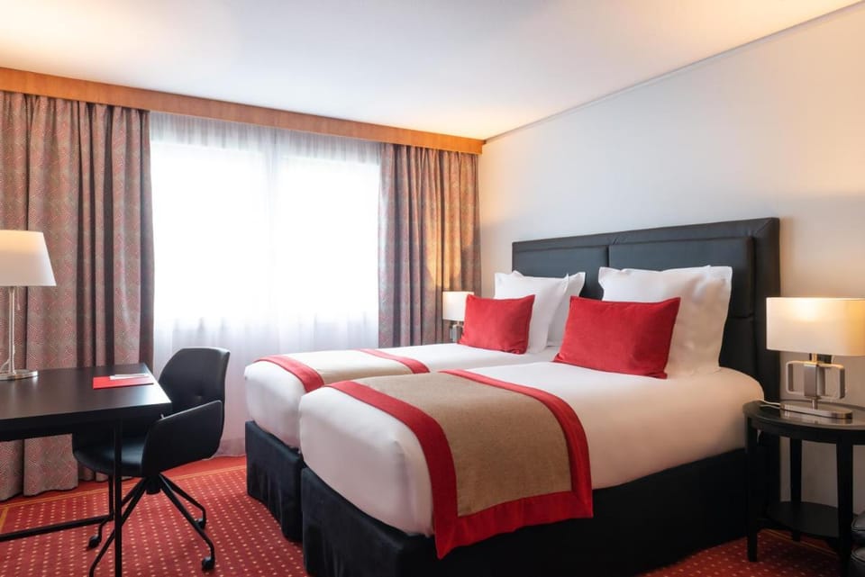 Le M & Spa by Hôtels & Préférence Hotel in Mérignac