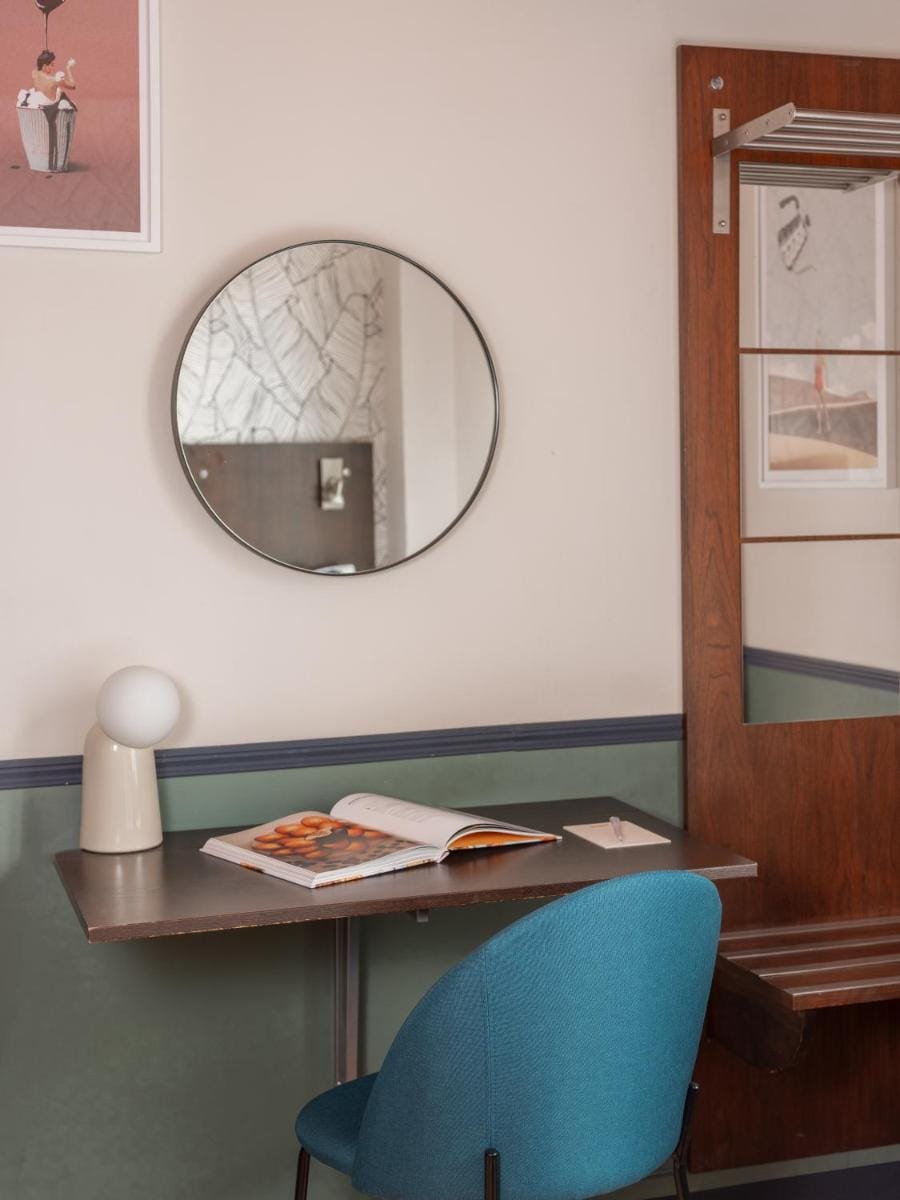 HÃ´tel Biskui Hotel in Levallois-Perret