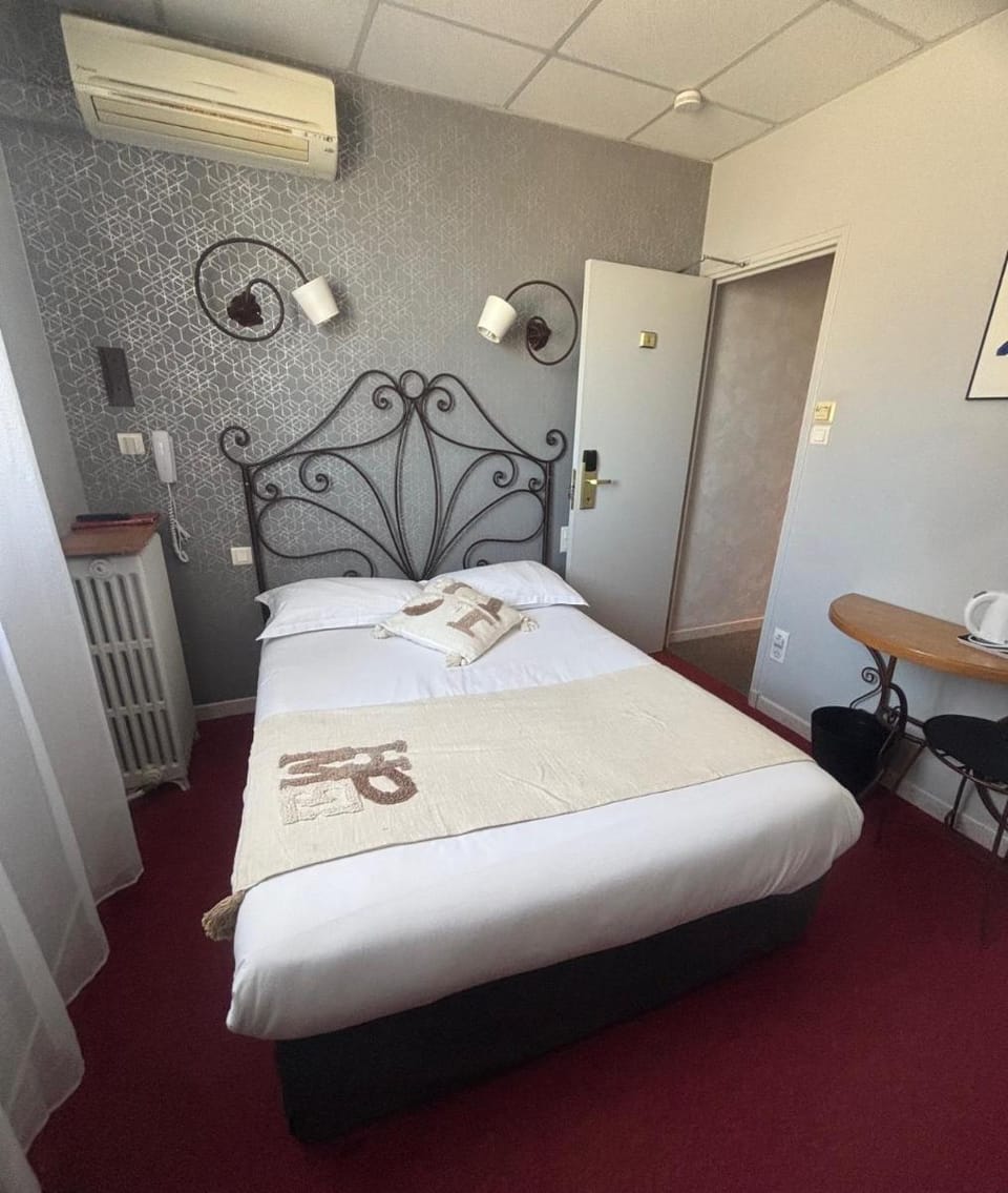 Le Régence Hotel in Arles