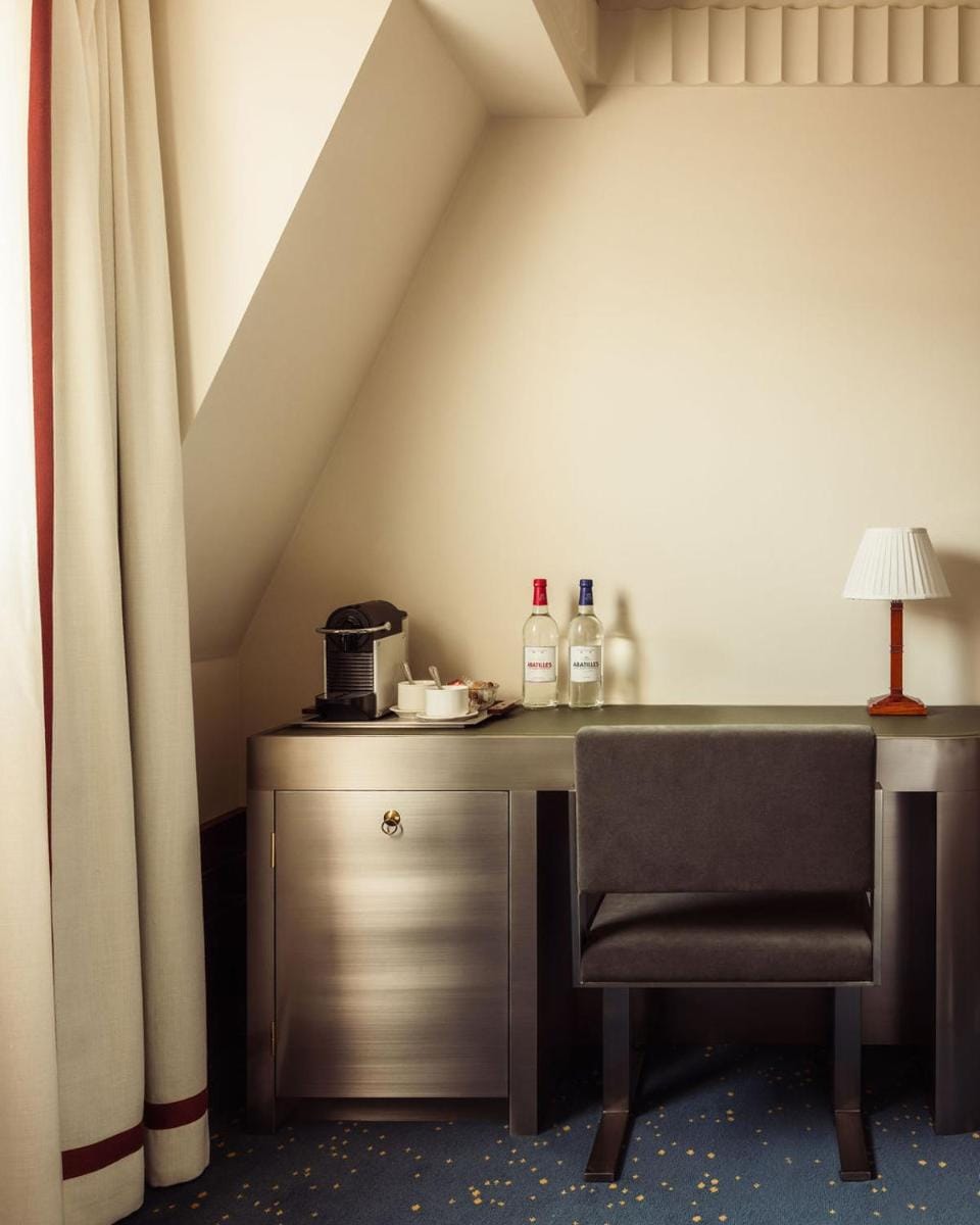 Hôtel Des Grands Voyageurs Hotel in Paris