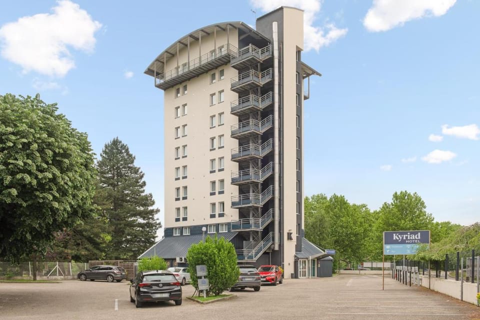 Kyriad Lyon Sud - Givors Hotel in Givors