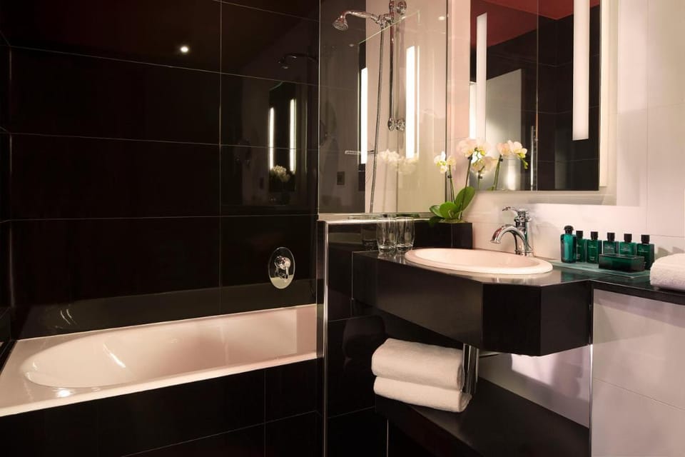 Le Belmont Hotel in Paris