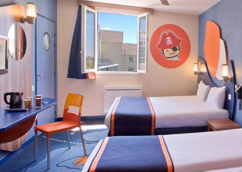Explorers Hotel Marne-la-Vallee Hotel in Magny-le-Hongre