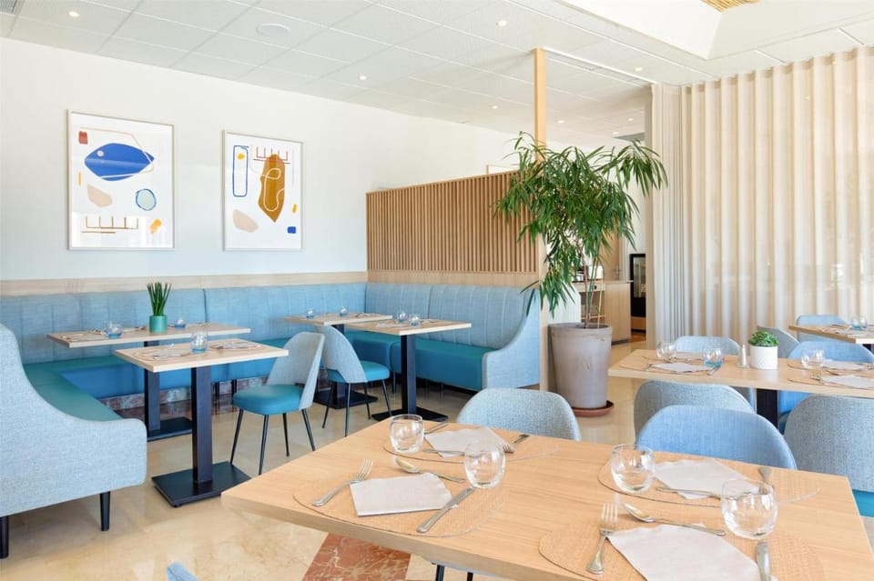 Best Western Plus Hotel La Marina Hotel in Saint-Raphael