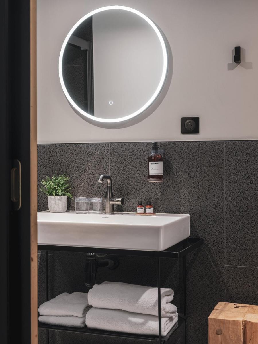 Maisons du Monde Hotel & Suites - Nantes Hotel in Nantes