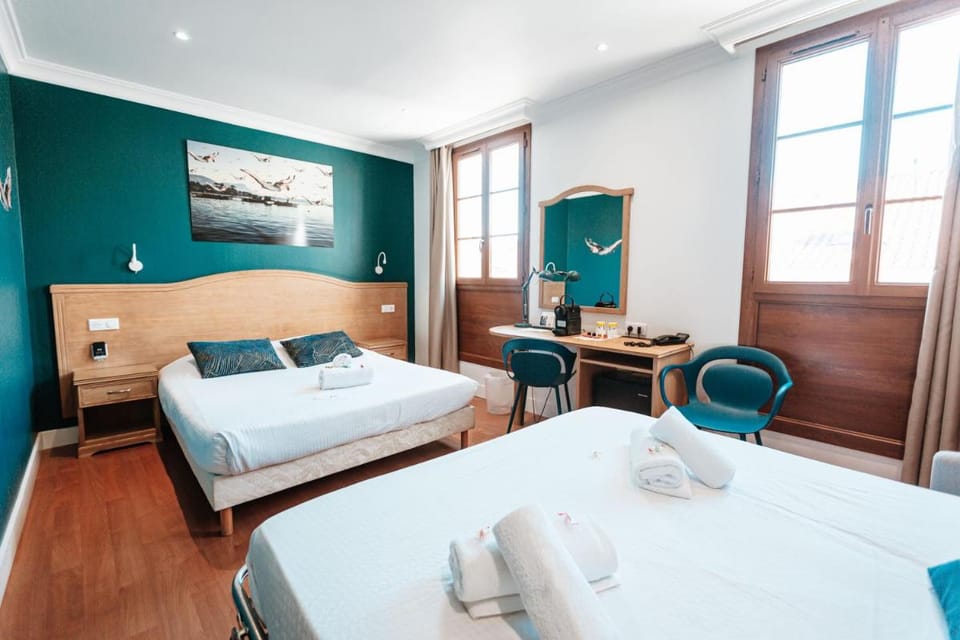 Grand HÃ´tel de la Gare Toulon - Boutique HÃ´tel Hotel in Toulon
