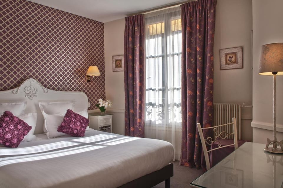 Hotel De La Motte Picquet Hotel in Paris