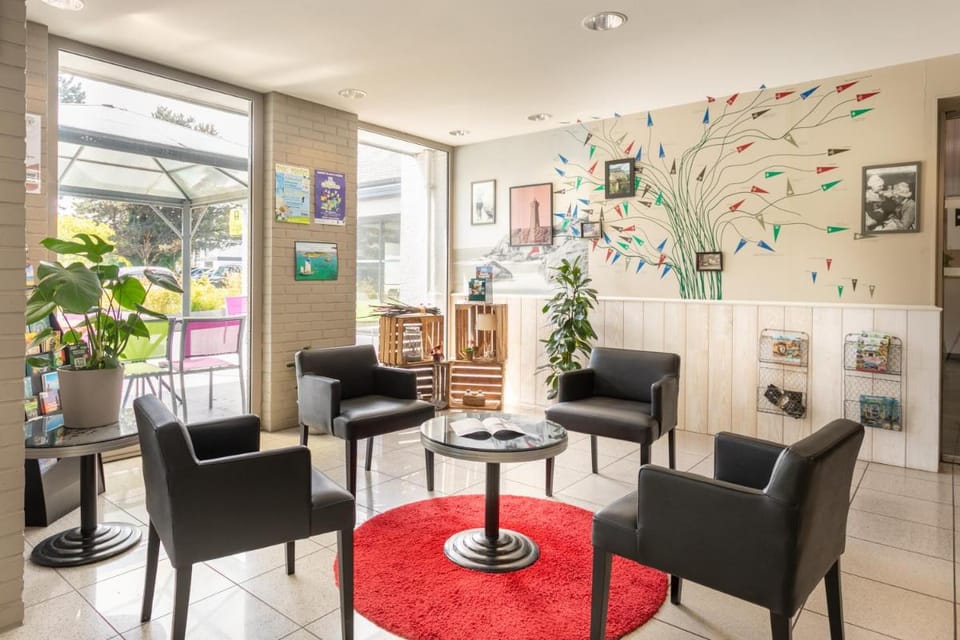 The Originals City, Hotel Au Chene Vert, Saint-Brieuc Nord (Inter-Hotel) Hotel in Plérin