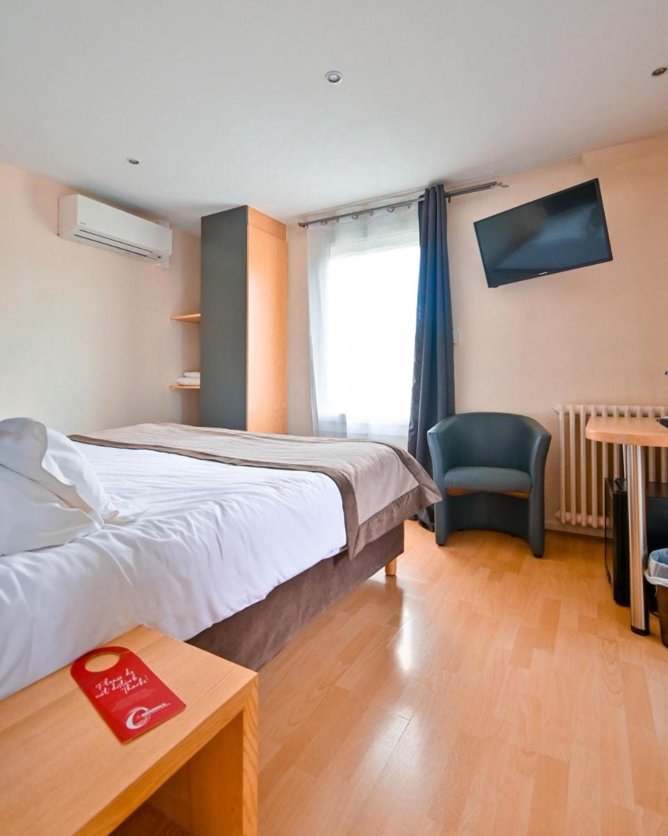 The Originals Boutique, HÃ´tel du Pont Roupt, Mende Hotel in Auvergne-Rhône-Alpes