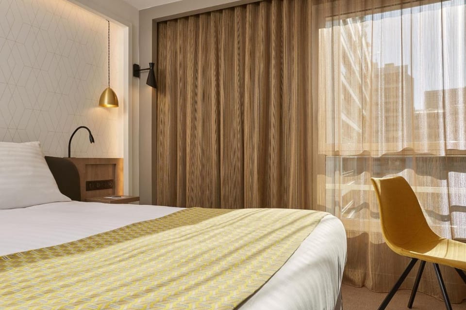 Auteuil Tour Eiffel Hotel in Paris