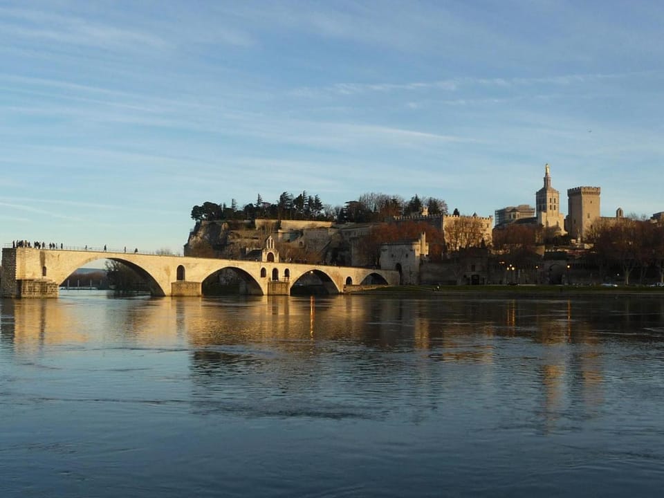 HOTEL ERMITAGE Hotel in Villeneuve-lès-Avignon