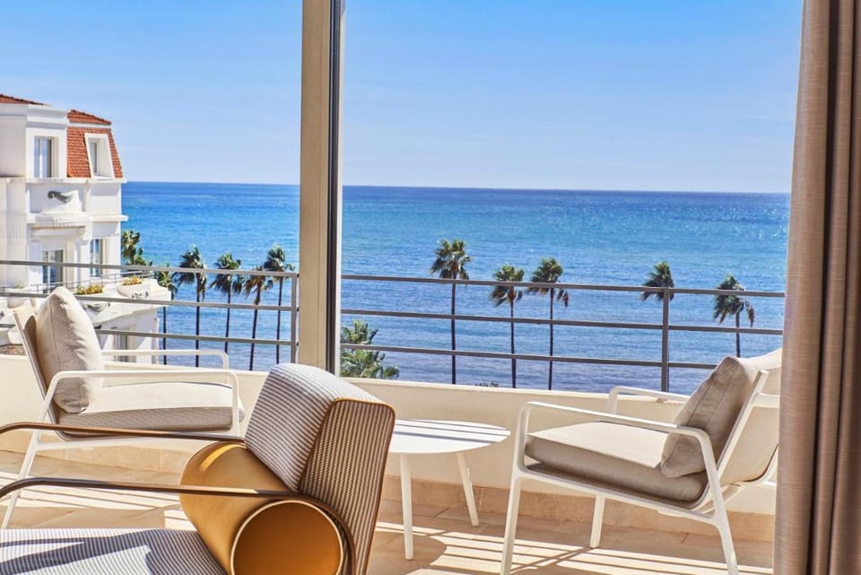 Hotel Barriere Le Majestic Cannes Hotel in Cannes