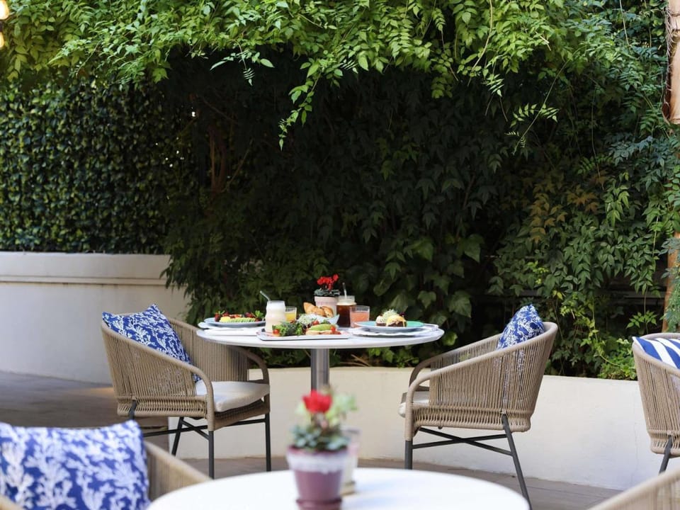 Hotel Croisette Beach Cannes - MGallery Hotel in Cannes