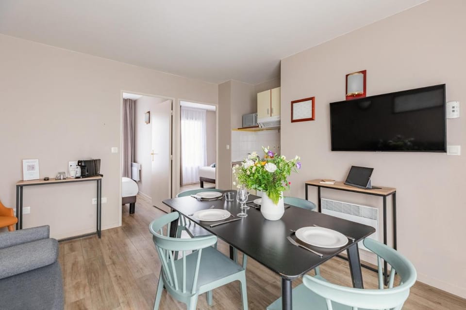 Appart'City Confort Nantes CitÃ© des CongrÃ¨s Apartment hotel in Nantes