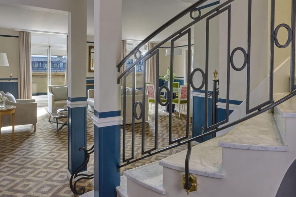 Fraser Suites Le Claridge Champs-Elysees Apartment hotel in Paris