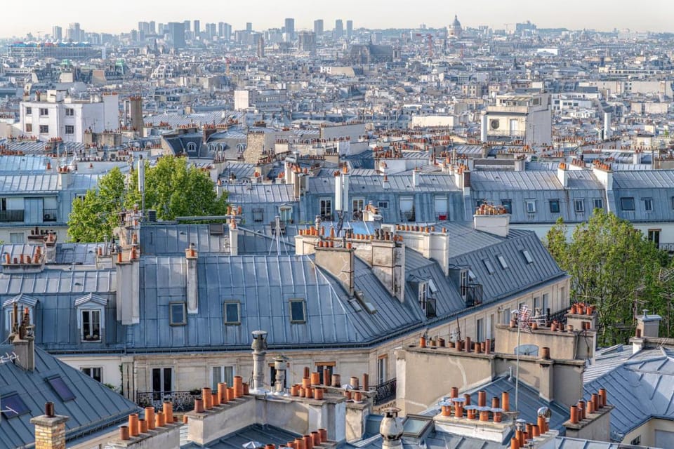 Hotel Carlton's Montmartre Hotel in Paris