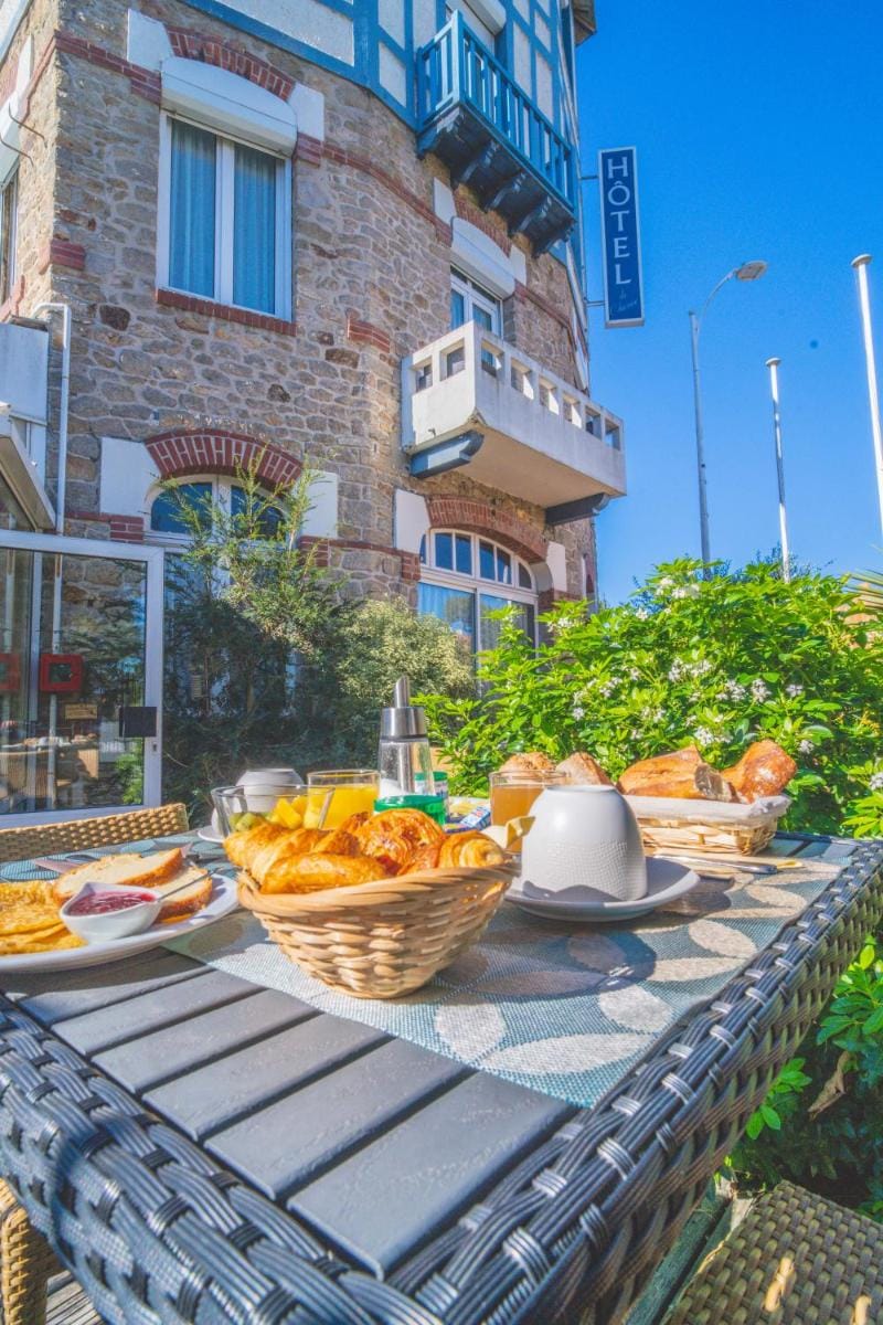 Hotel Le Saint Pierre, La Baule-Escoublac Hotel in La Baule-Escoublac