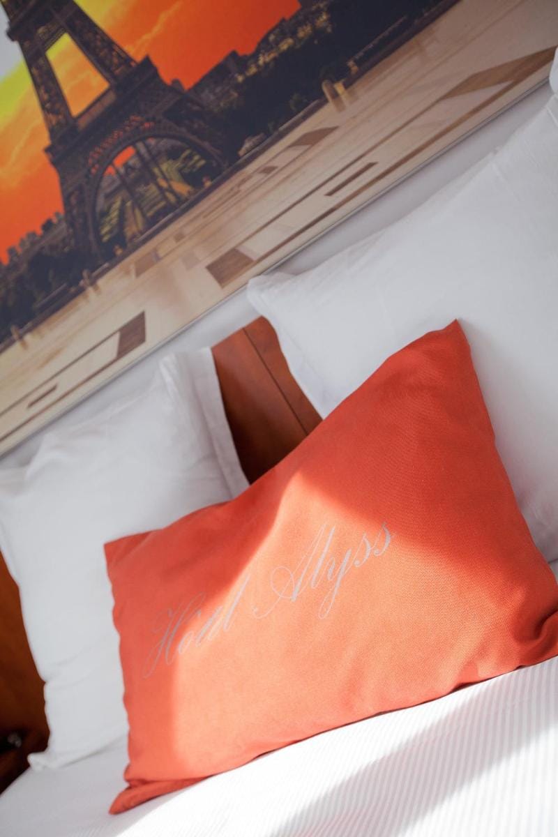 Alyss Saphir Cambronne Eiffel Hotel in Paris