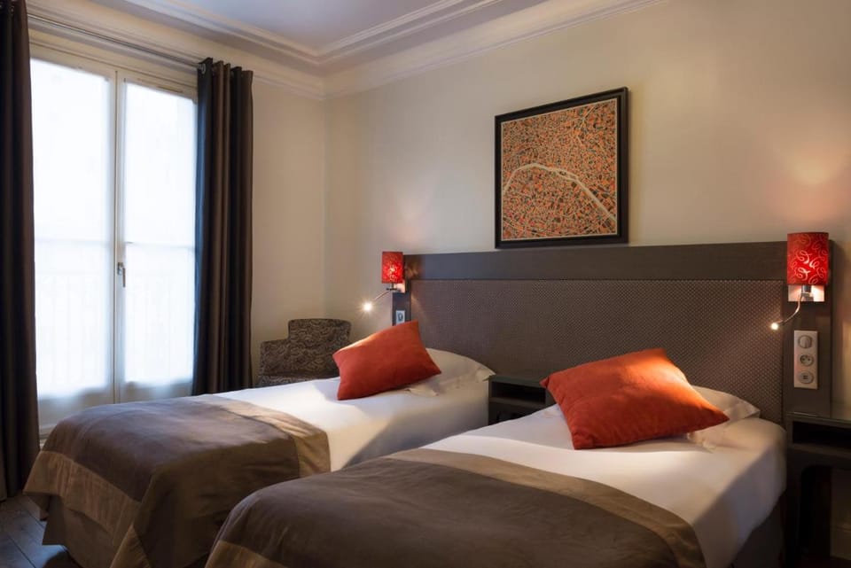 La Regence Etoile Hotel in Paris